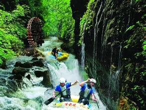 清遠(yuǎn)黃騰峽漂流、龍騰峽漂流、沙灘四驅(qū)車、飛來湖濕地