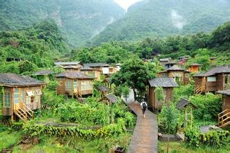 英德·茶趣園、山頂賞日出、觀日落、游船、篝火晚會(huì)、特色長(zhǎng)桌宴二天游